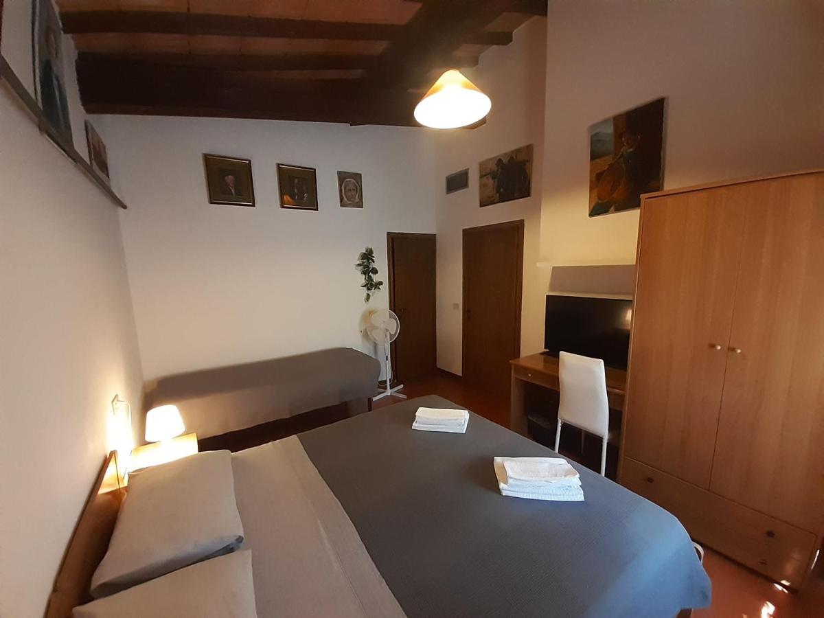 Podere San Francesco Bed & Breakfast Volterra Eksteriør bilde